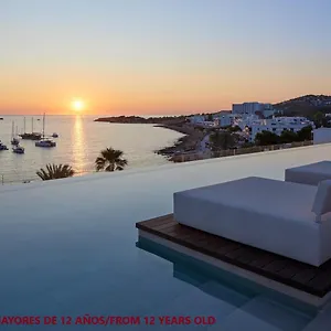 Otel & Blau Parc ****